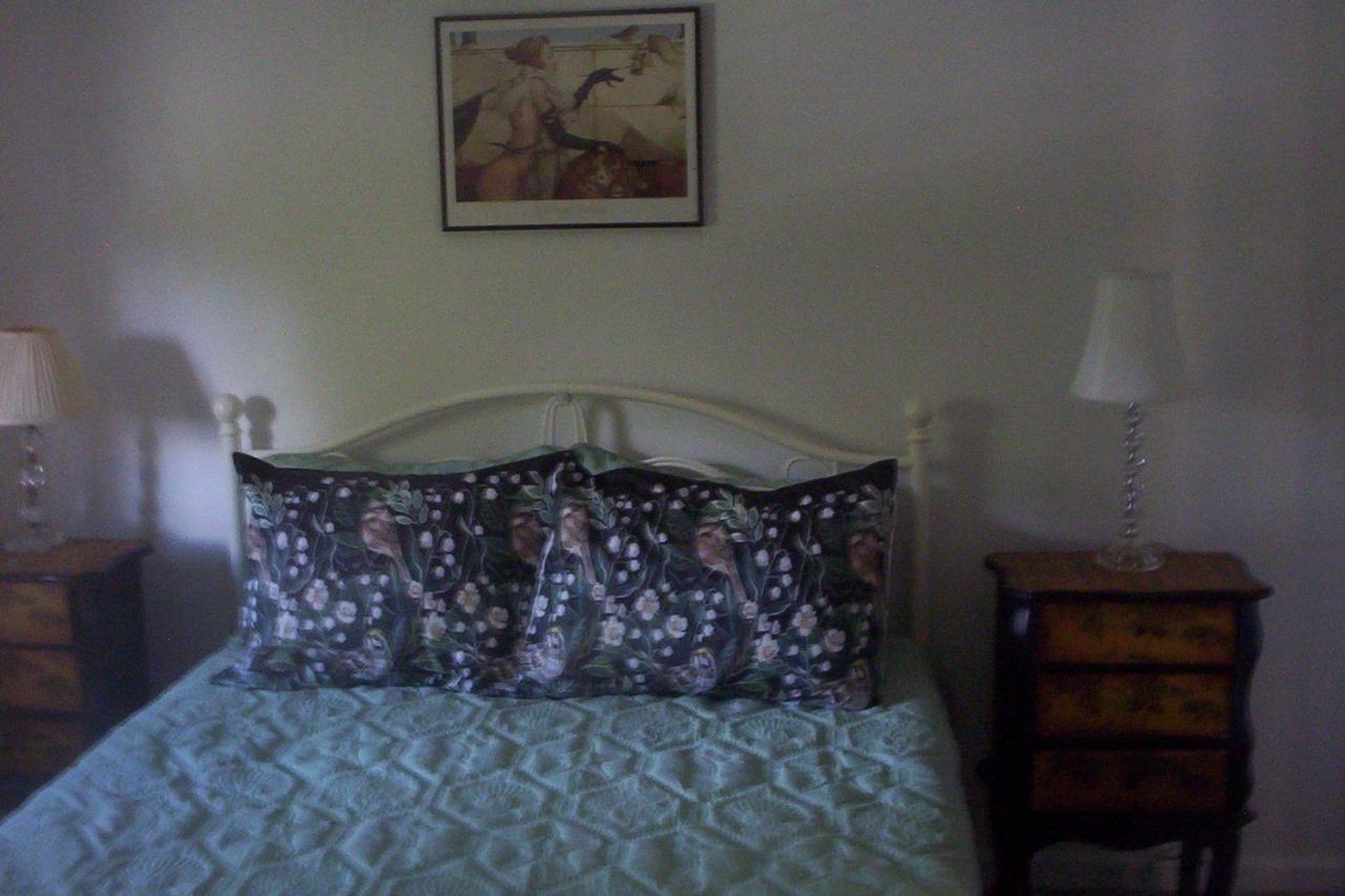 Cozy Creek Inn North Branch Экстерьер фото